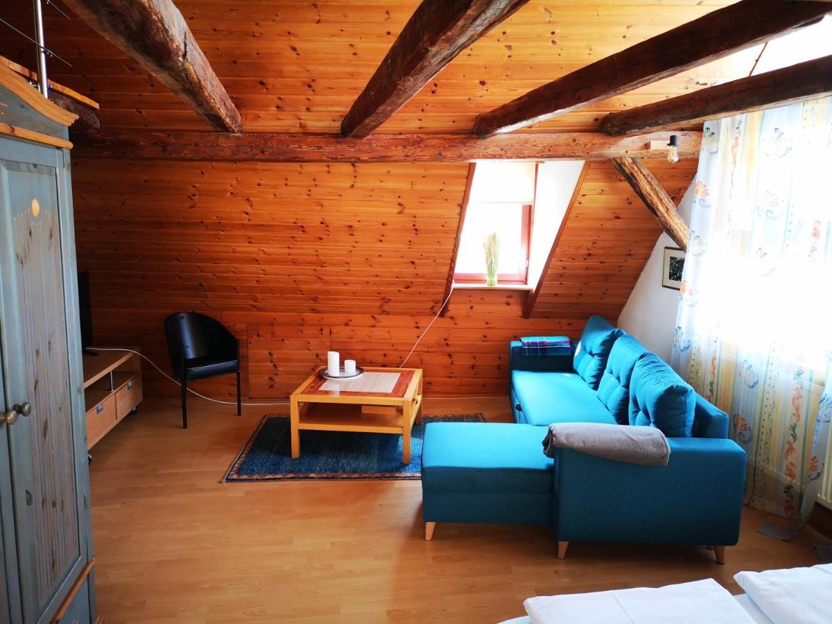 Charmante Pension Zentral Reutlingen Exterior foto